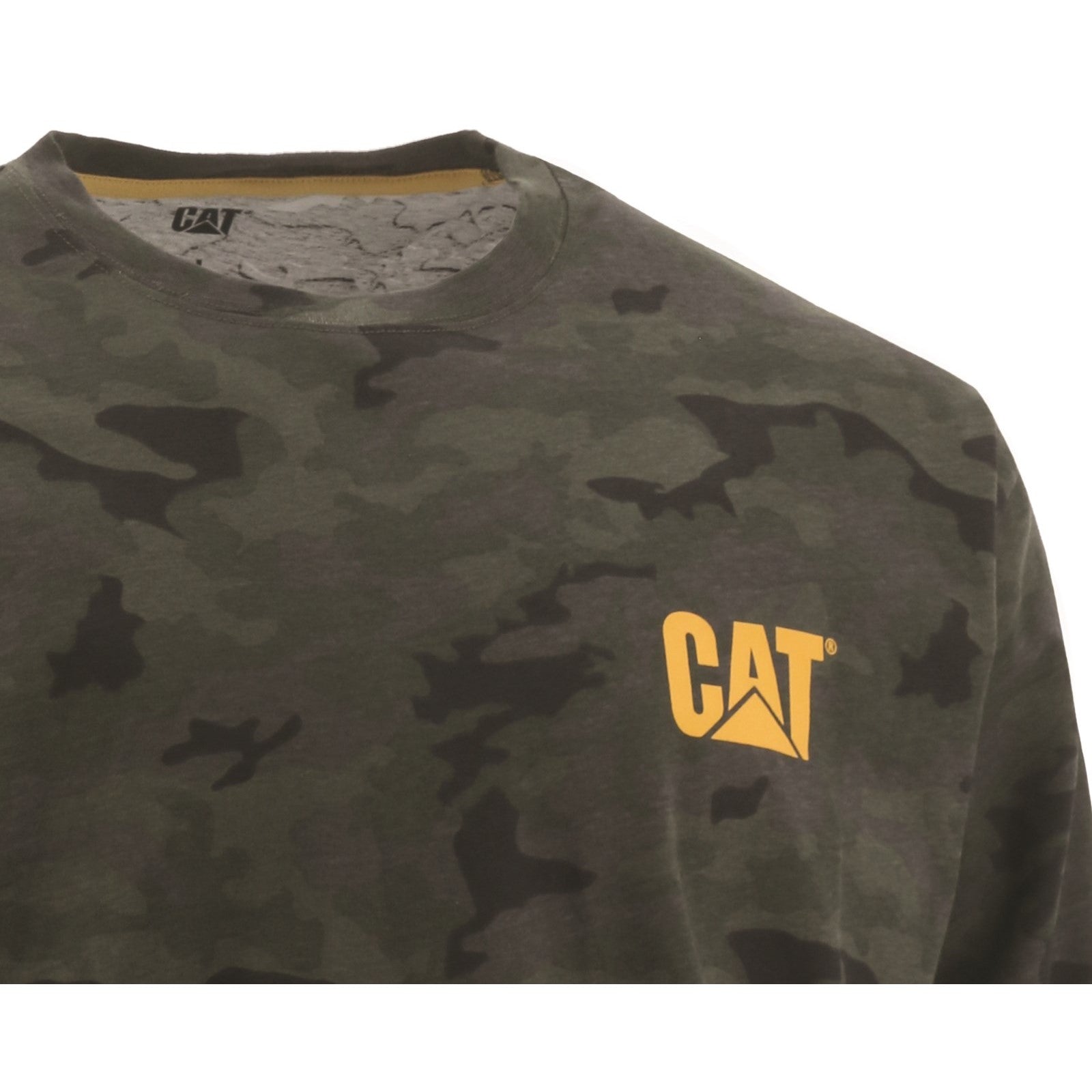 Trademark Banner Long Sleeve Tee Camo